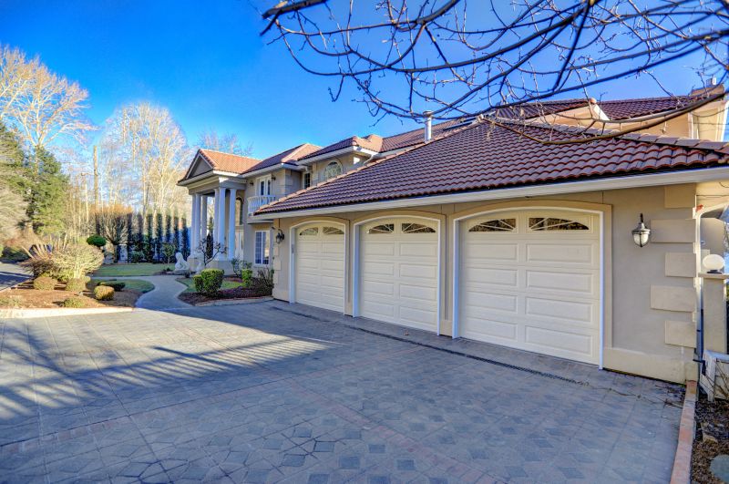 Garage Stucco Repair in Ventura County, CA